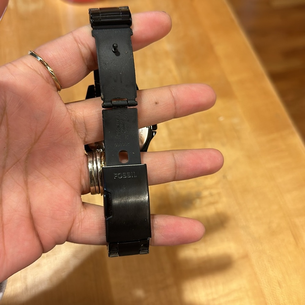 Fossil Watch - Picture 4 of 7